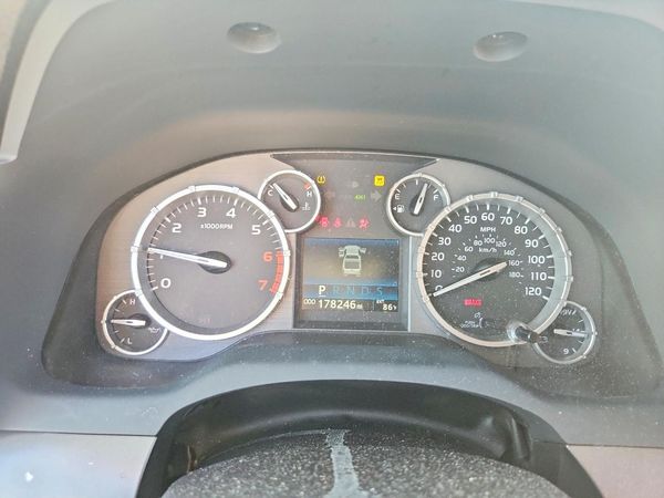 2016 TOYOTA TUNDRA SR5