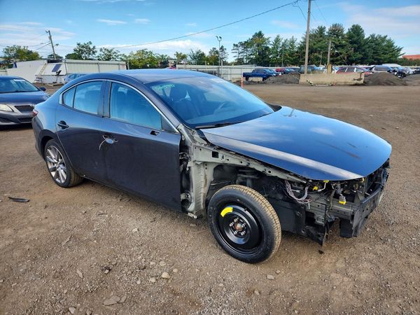 2019 MAZDA 3 — Passenger 3/4