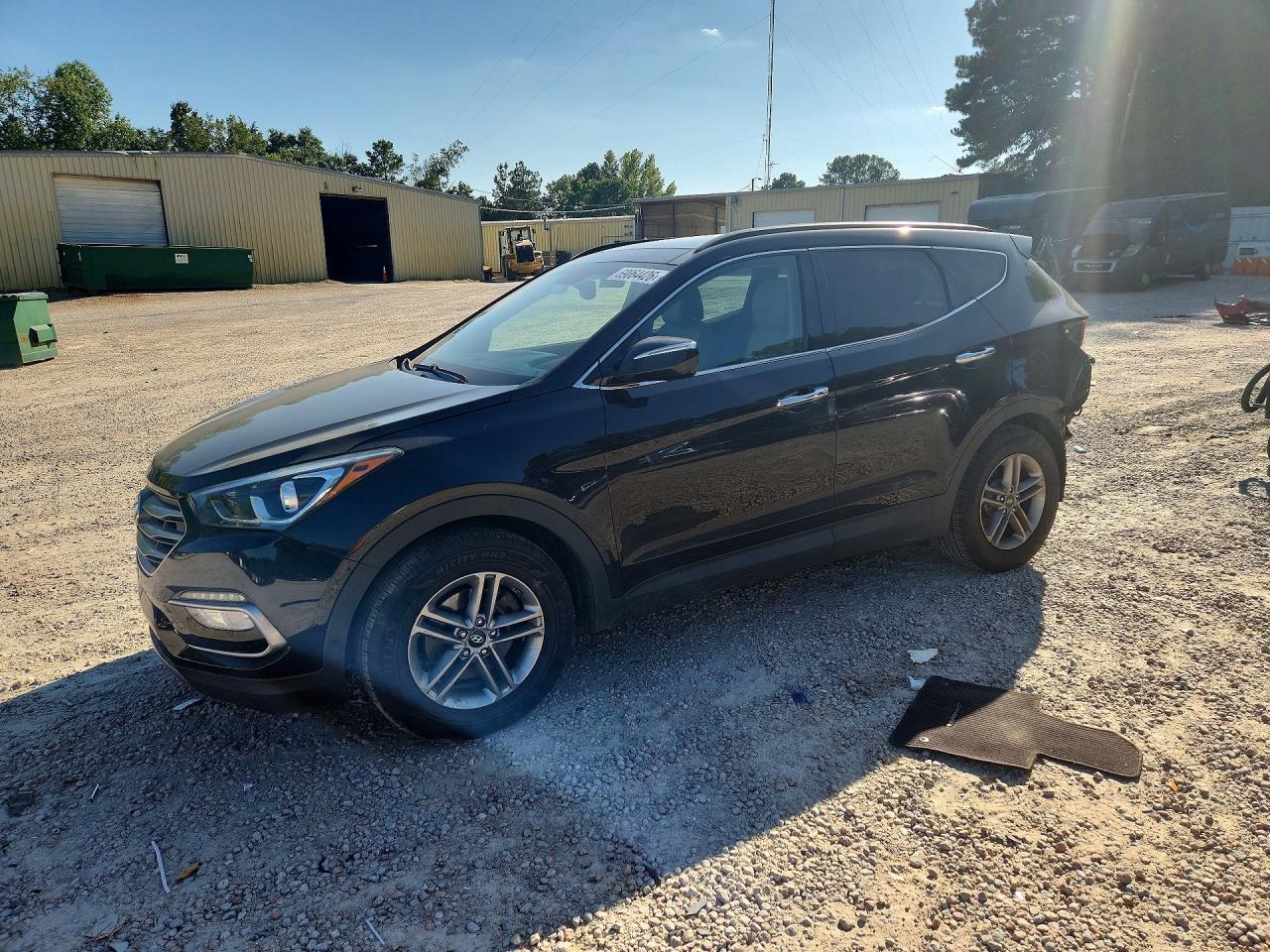 2017 HYUNDAI SANTA FE — Front 3/4