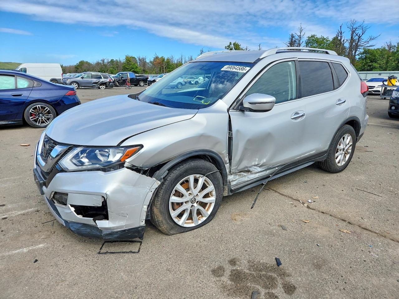 2018 NISSAN ROGUE — Front 3/4