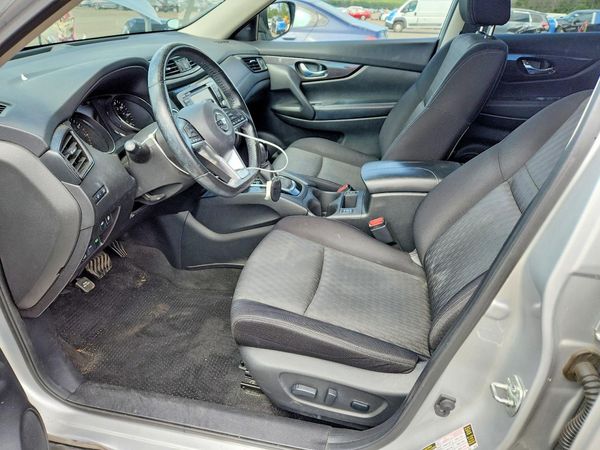 2018 NISSAN ROGUE — DENT