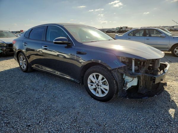 2018 KIA OPTIMA — Passenger 3/4