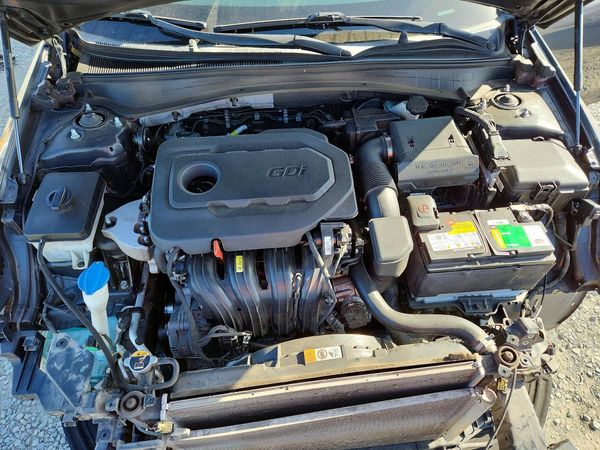 2018 KIA OPTIMA — Engine bay