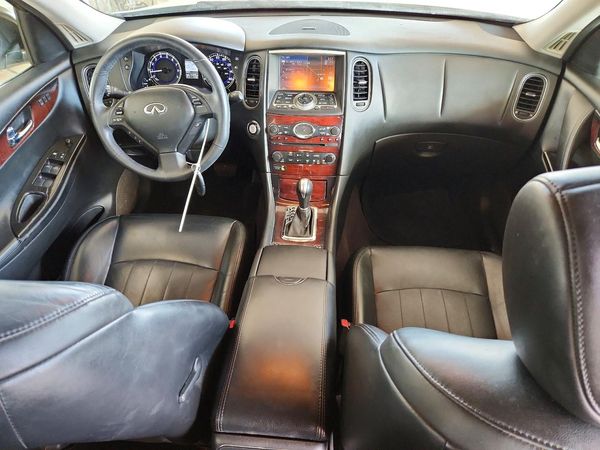 2017 INFINITI QX50