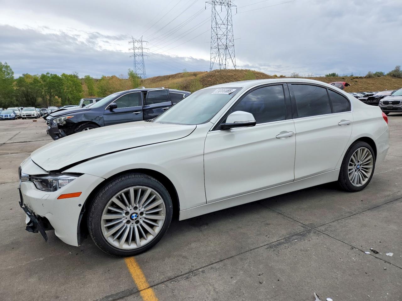 2014 BMW 328 — Front 3/4