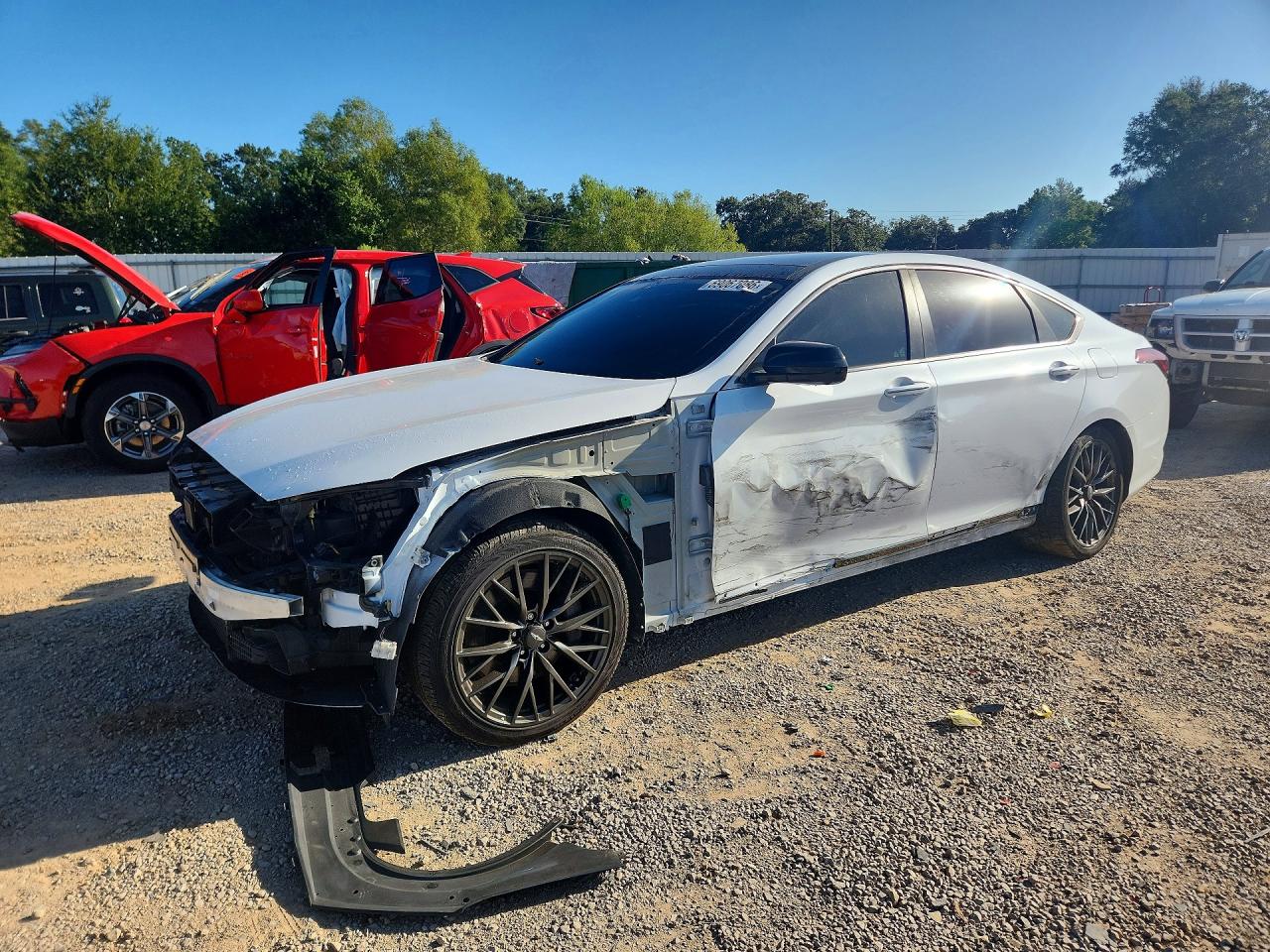 2018 GENESIS G80 — Front 3/4