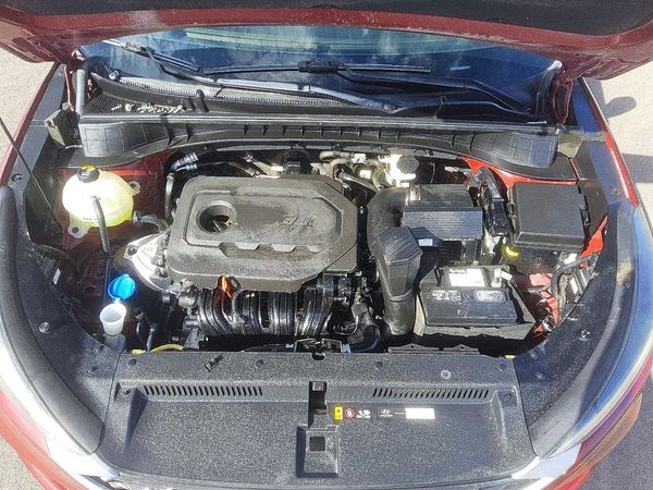 2019 HYUNDAI TUCSON — Engine bay
