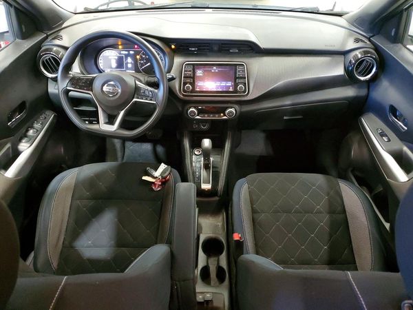 2019 NISSAN KICKS