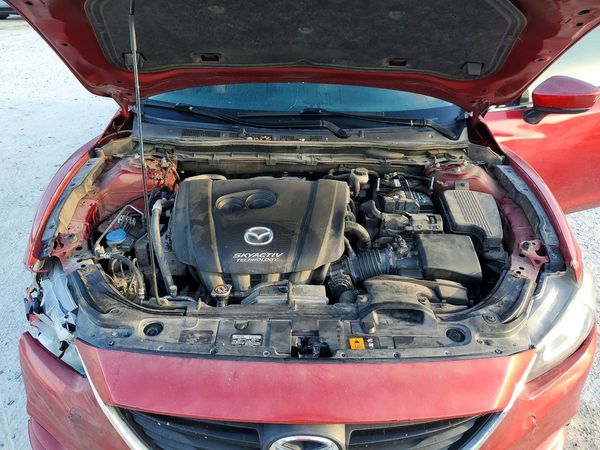 2017 MAZDA 6 — Engine bay
