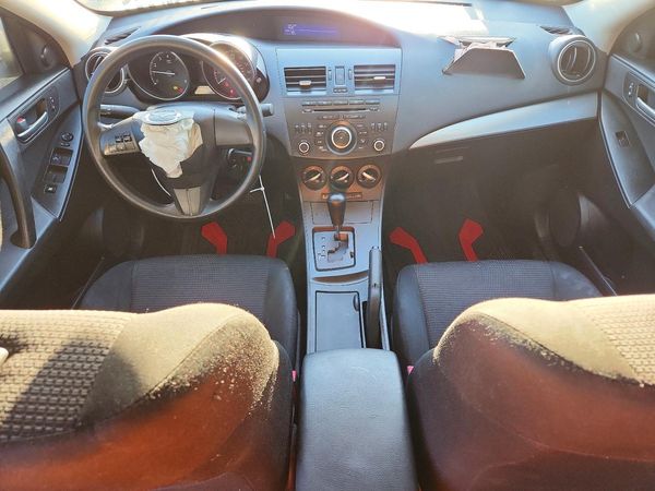 2012 MAZDA 3 Sport/GX — CKPT