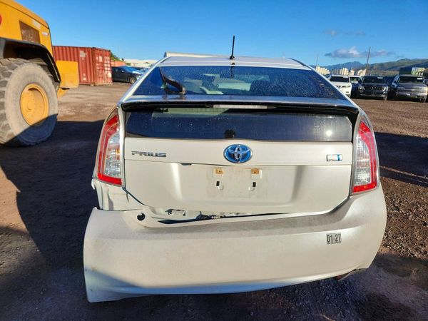 2014 TOYOTA PRIUS — DIRR
