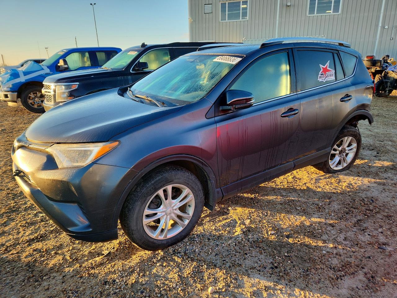 2016 TOYOTA RAV4 LE (X Grade) — Front 3/4