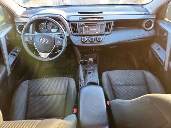 2016 TOYOTA RAV4 LE (X Grade) — CKPT