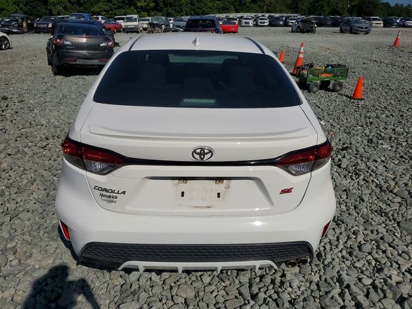 2021 TOYOTA COROLLA SE, CVT
