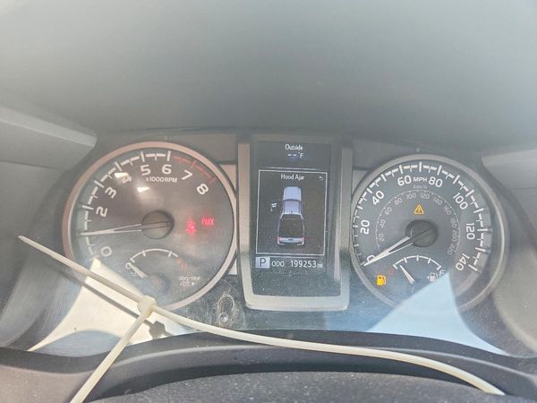 2017 TOYOTA TACOMA — ODOM