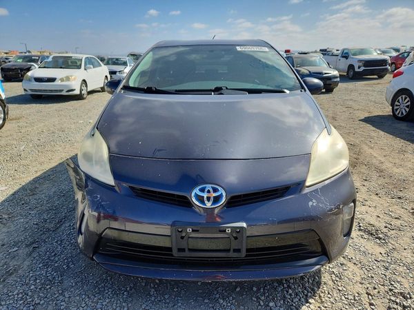 2015 TOYOTA PRIUS — DIRF