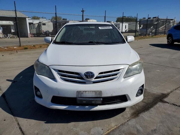 2013 TOYOTA COROLLA