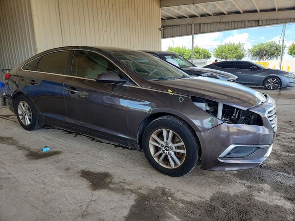 2017 HYUNDAI SONATA — Passenger 3/4