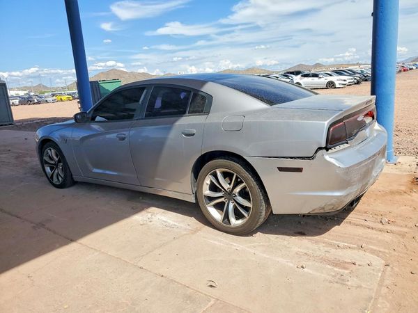 2014 DODGE CHARGER SE