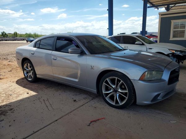 2014 DODGE CHARGER SE