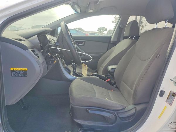 2014 HYUNDAI ELANTRA