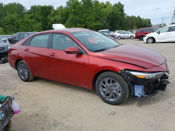 2026 HYUNDAI ELANTRA — Passenger 3/4
