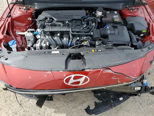 2026 HYUNDAI ELANTRA — Engine bay