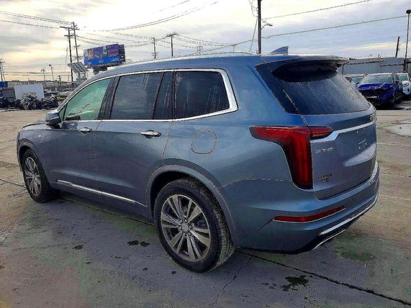 2022 CADILLAC XT6