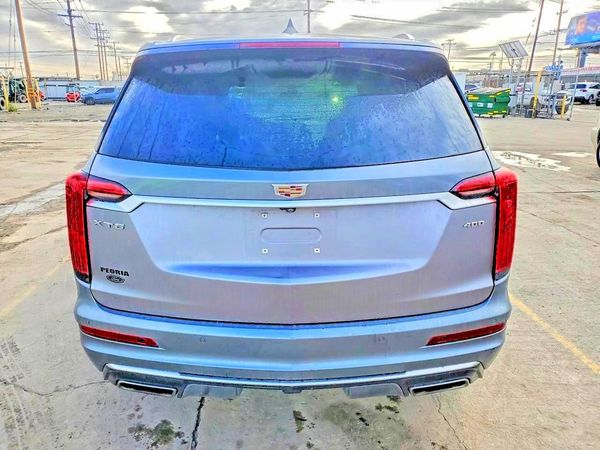 2022 CADILLAC XT6
