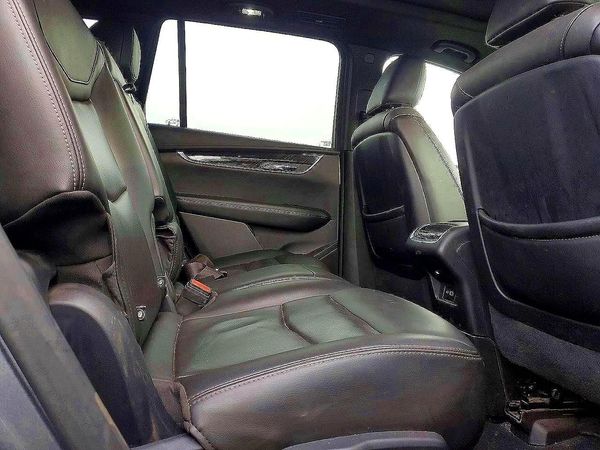 2022 CADILLAC XT6