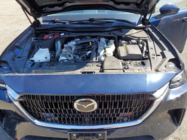 2024 MAZDA CX-90 — Engine bay