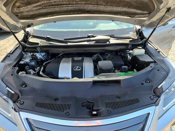 2016 LEXUS RX 350 — Engine bay