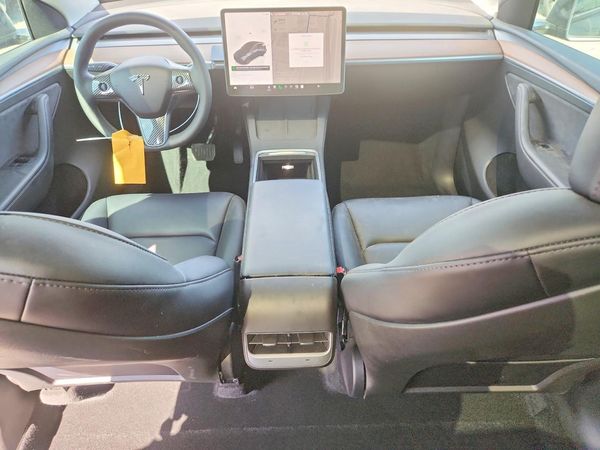 2025 TESLA MODEL Y — CKPT