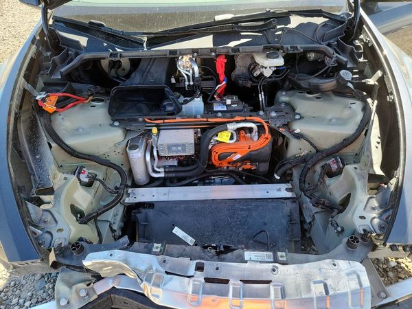 2025 TESLA MODEL Y — Engine bay