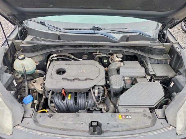 2018 KIA SPORTAGE — Engine bay