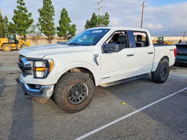 2023 FORD F150 SuperCrew — Front 3/4