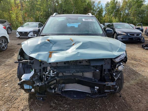 2026 HYUNDAI VENUE SEL, SEL w/ 2-Tone Roof — DIRF