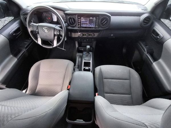2023 TOYOTA TACOMA SR5 — CKPT