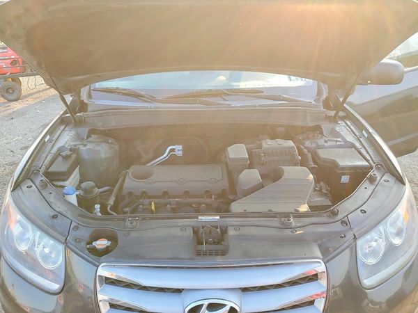 2012 HYUNDAI SANTA FE GL(Middle-low )