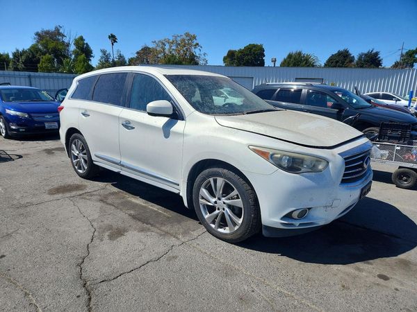2013 INFINITI JX35 — Passenger 3/4