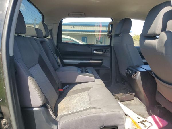 2016 TOYOTA TUNDRA