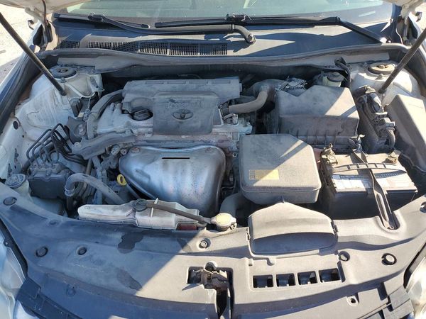 2015 TOYOTA CAMRY
