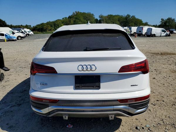 2021 AUDI Q5 quattro Premium Plus — DIRR