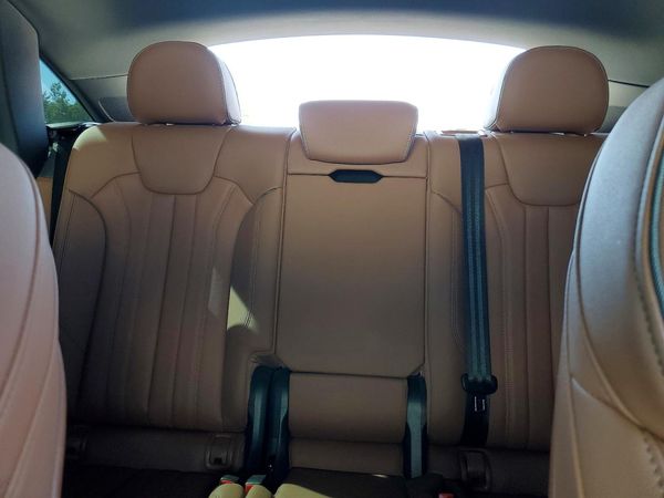 2021 AUDI Q5 quattro Premium Plus — SUVN