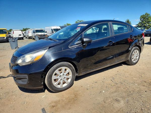 2015 KIA RIO