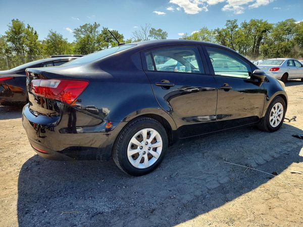 2015 KIA RIO GL - Middle-low