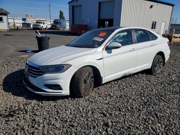 2019 VOLKSWAGEN JETTA — Front 3/4