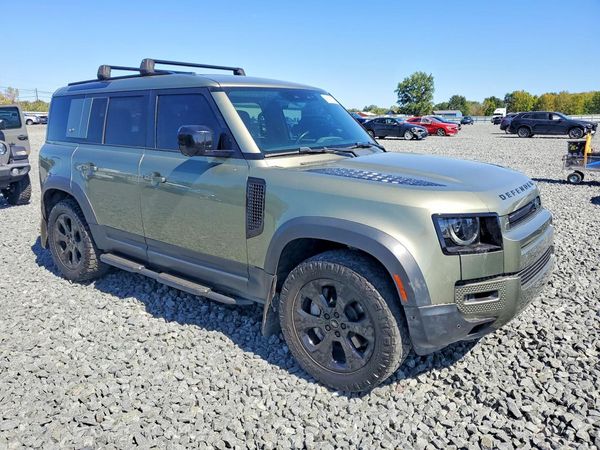 2020 LAND ROVER DEFENDER 110 HSE — Passenger 3/4
