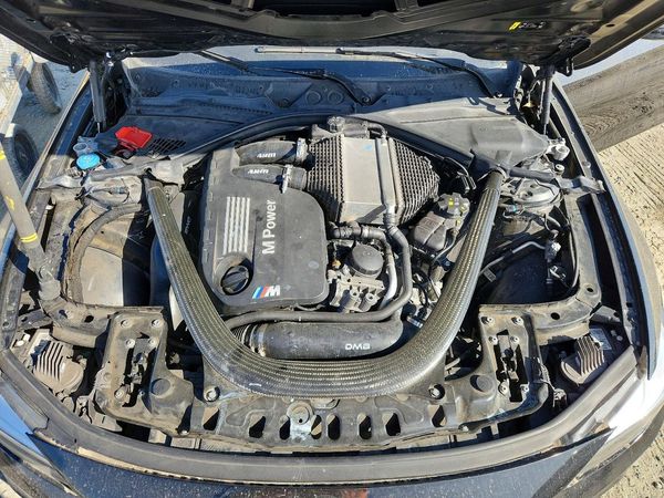 2018 BMW M4 — Engine bay