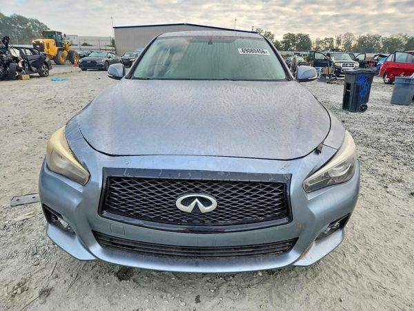 2014 INFINITI Q50